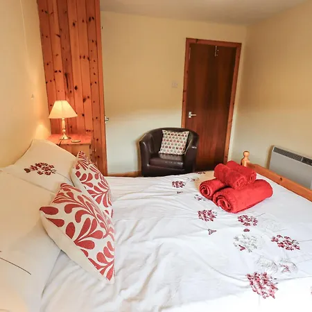 Wood View בית נופש *